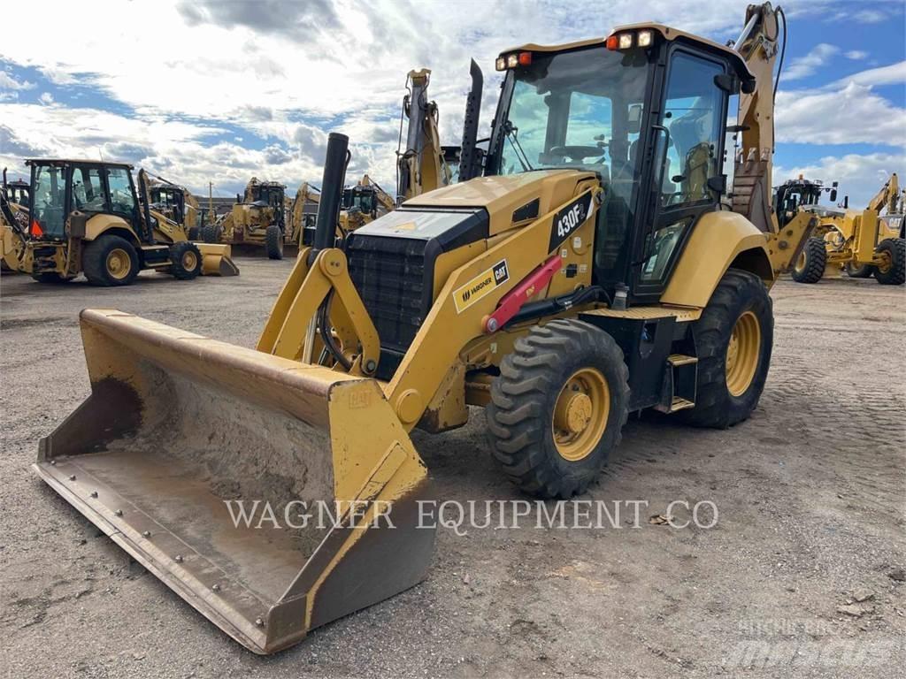 CAT 430F2 4WD Traktorgravere