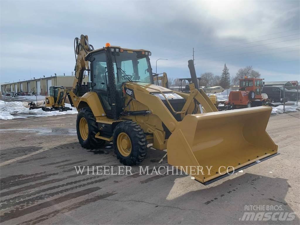 CAT 430F2 CF Traktorgravere
