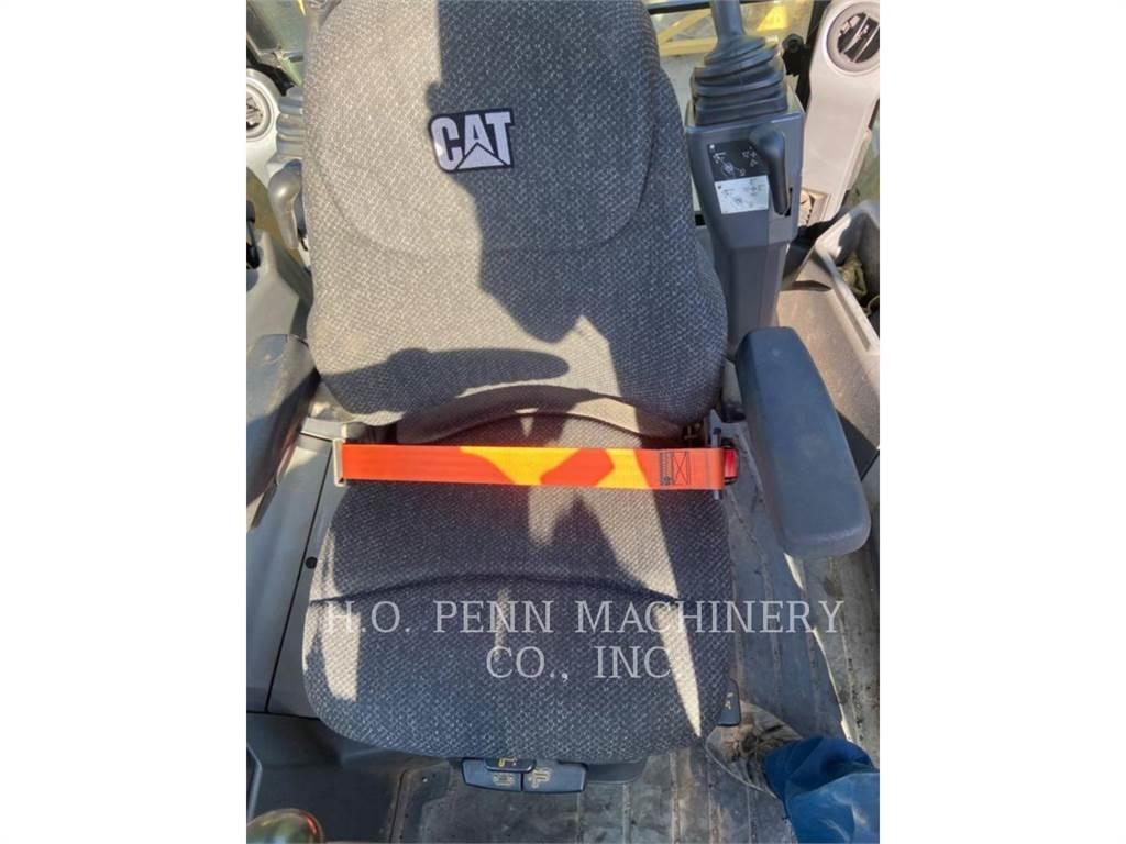 CAT 430F2ST Traktorgravere