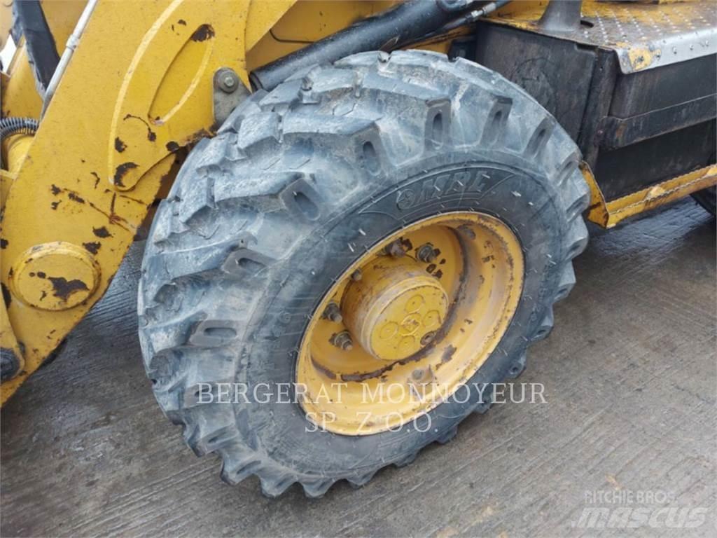 CAT 432F Traktorgravere