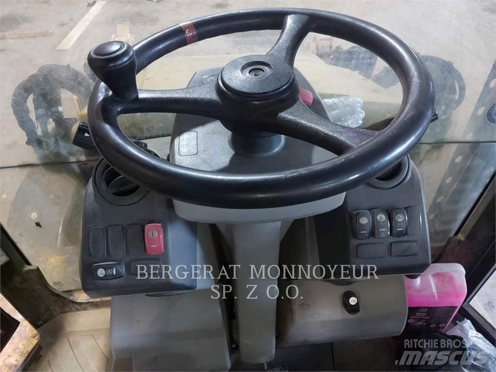 CAT 432F Traktorgravere