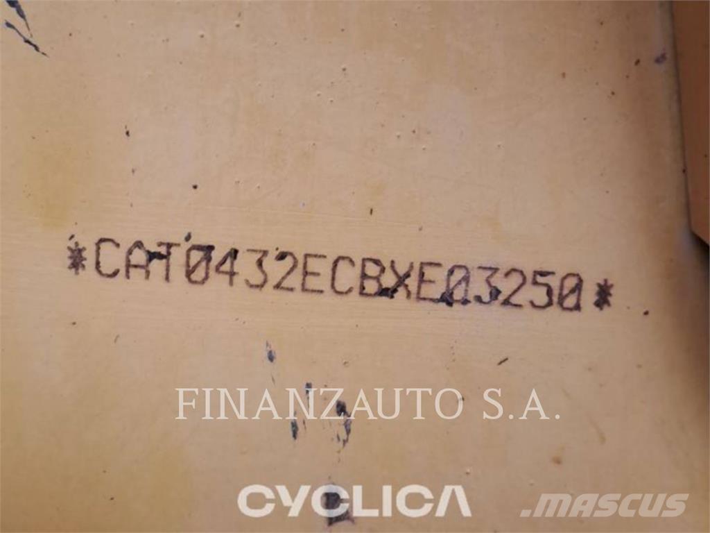 CAT 432F Traktorgravere