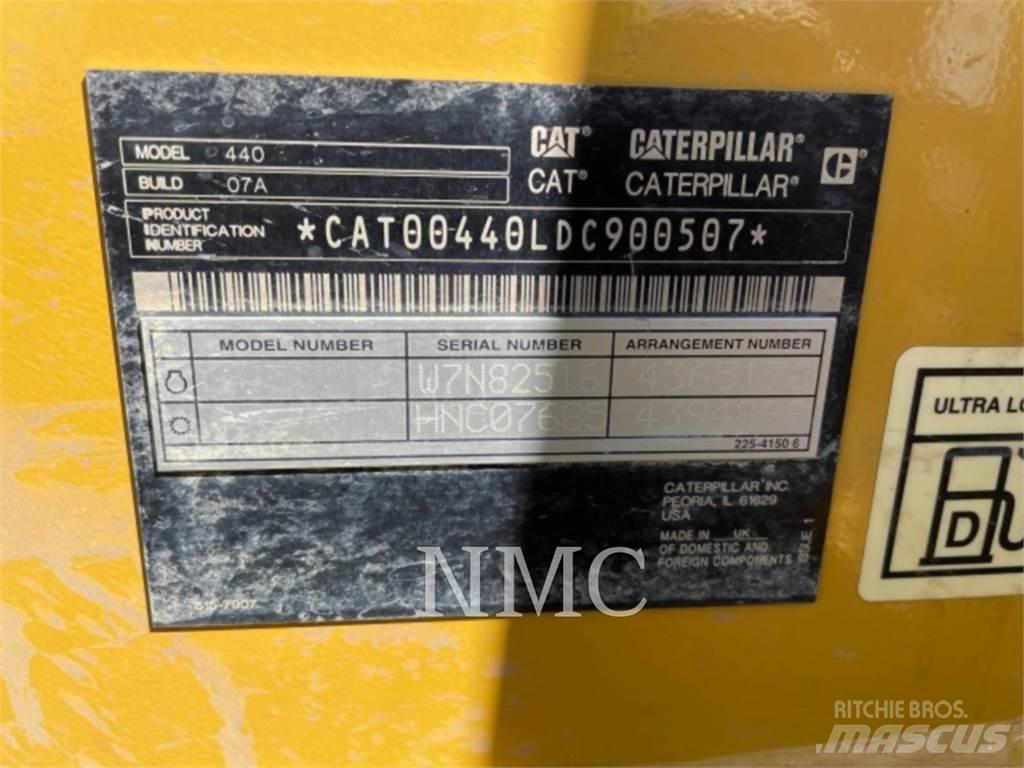 CAT 440 Traktorgravere