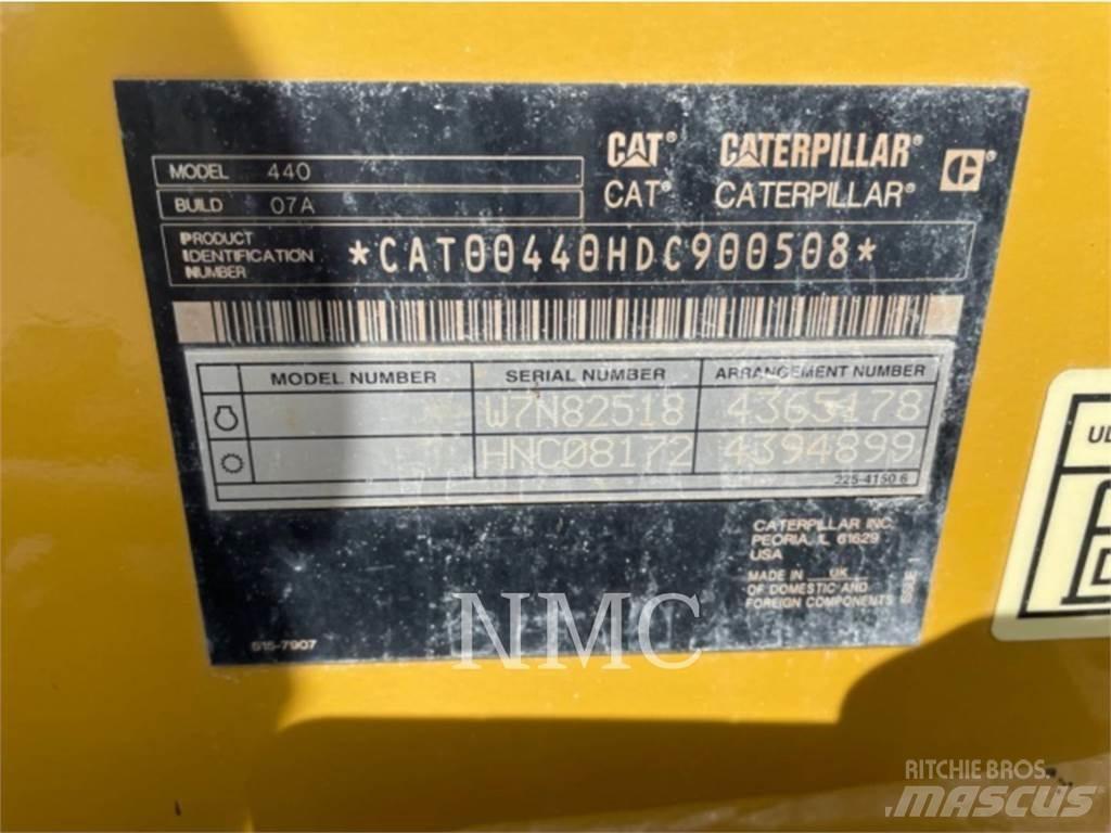 CAT 440 Traktorgravere