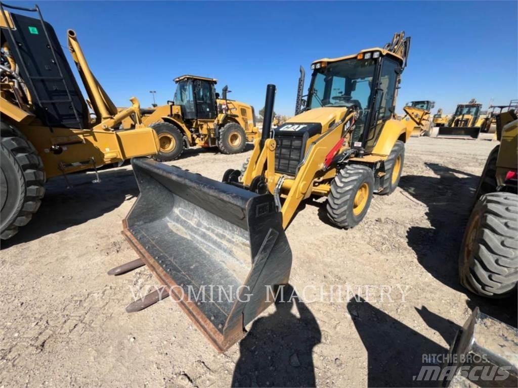 CAT 440 Traktorgravere