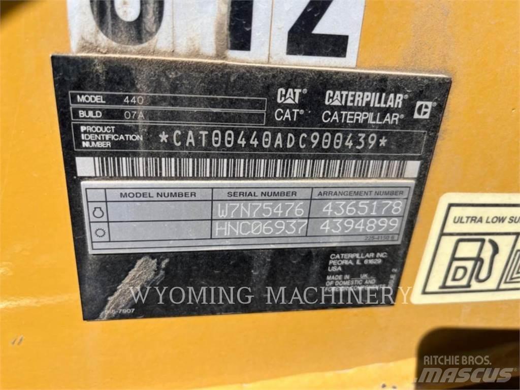CAT 440 Traktorgravere