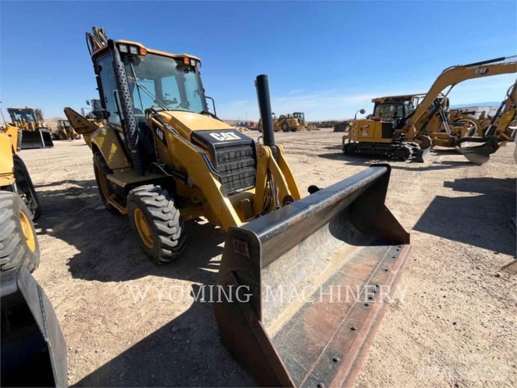 CAT 440 Traktorgravere