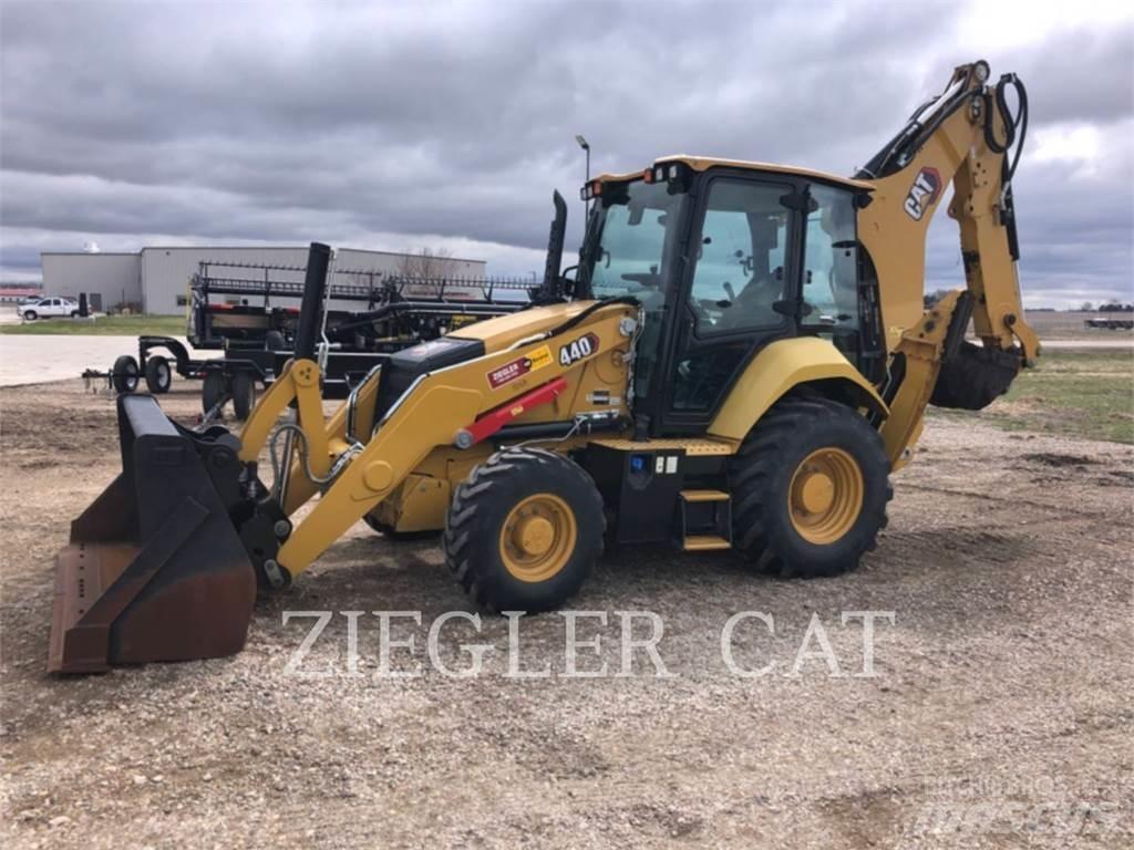 CAT 440-07 Traktorgravere