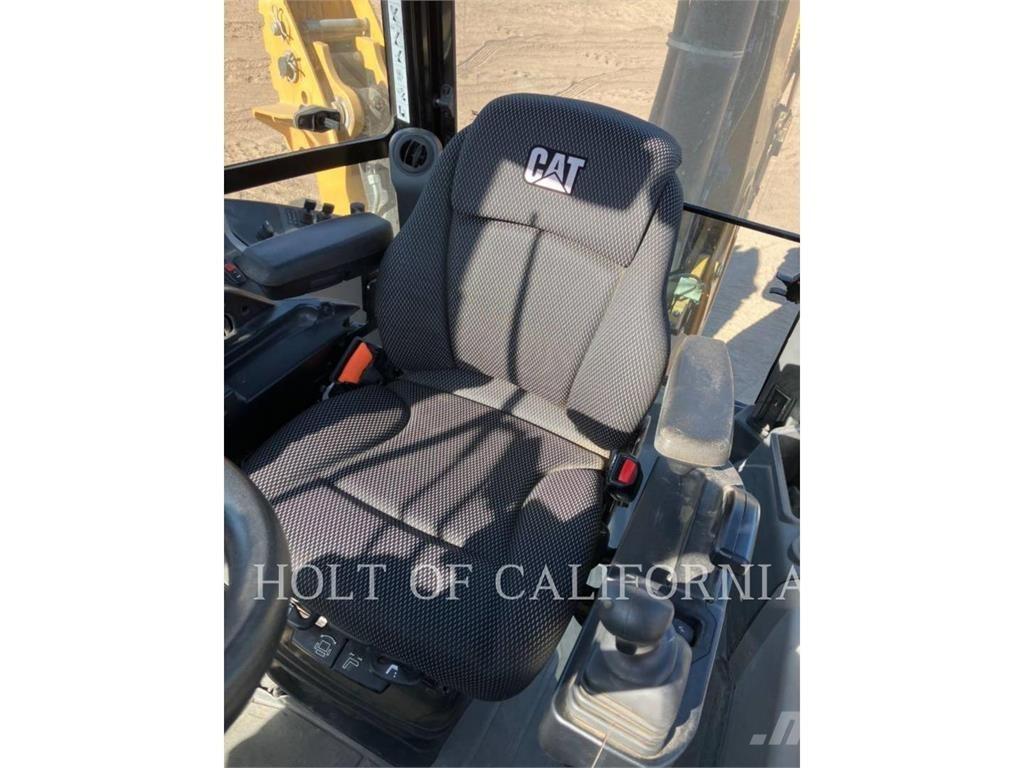 CAT 440-07 Traktorgravere
