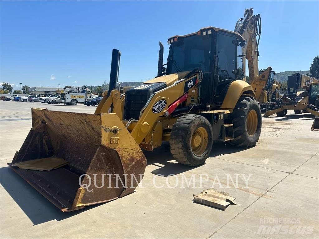 CAT 450 Traktorgravere
