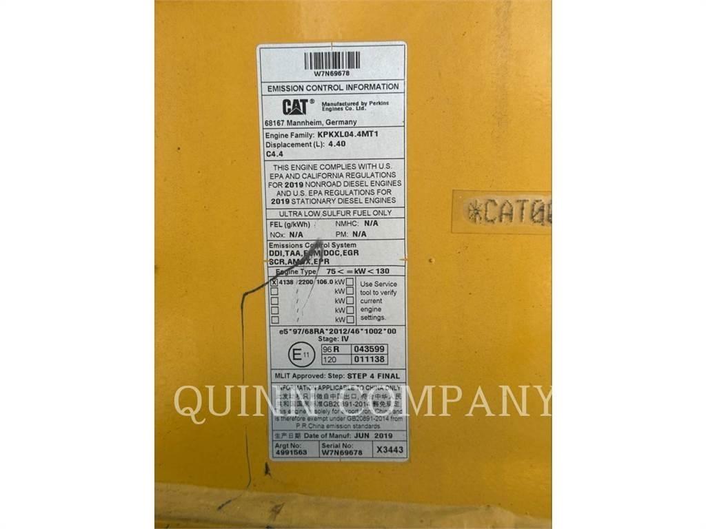 CAT 450 Traktorgravere