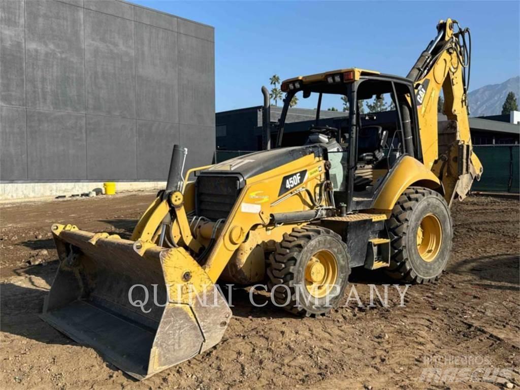 CAT 450F Traktorgravere