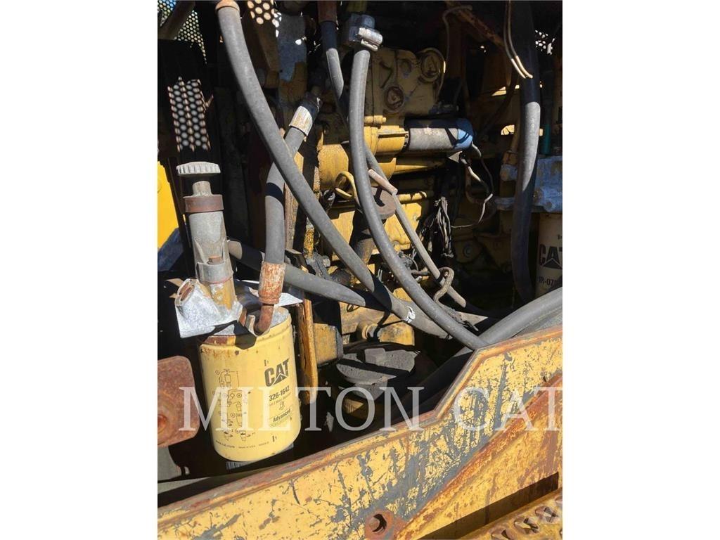 CAT 525B Stammelunner