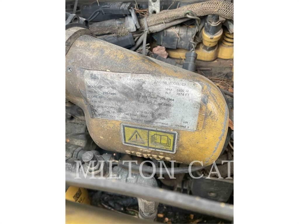 CAT 535C Stammelunner