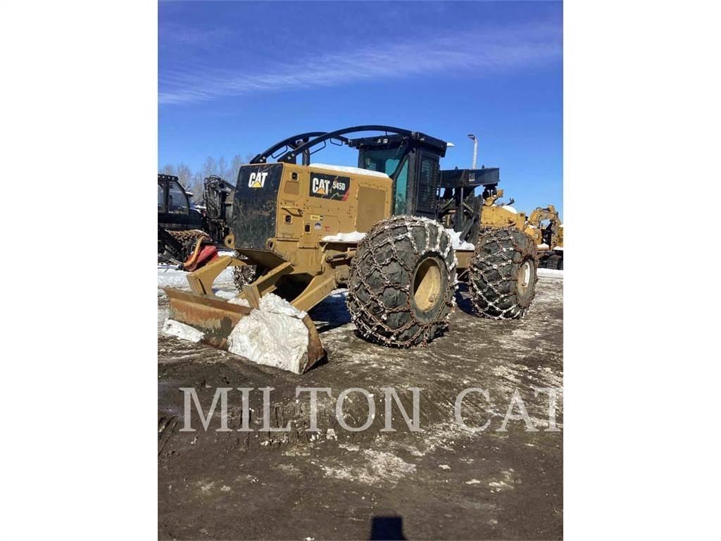 CAT 545D Stammelunner