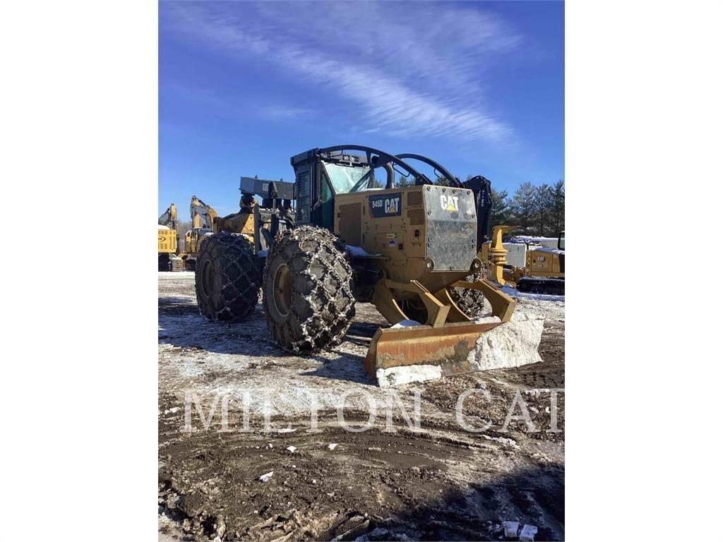 CAT 545D Stammelunner