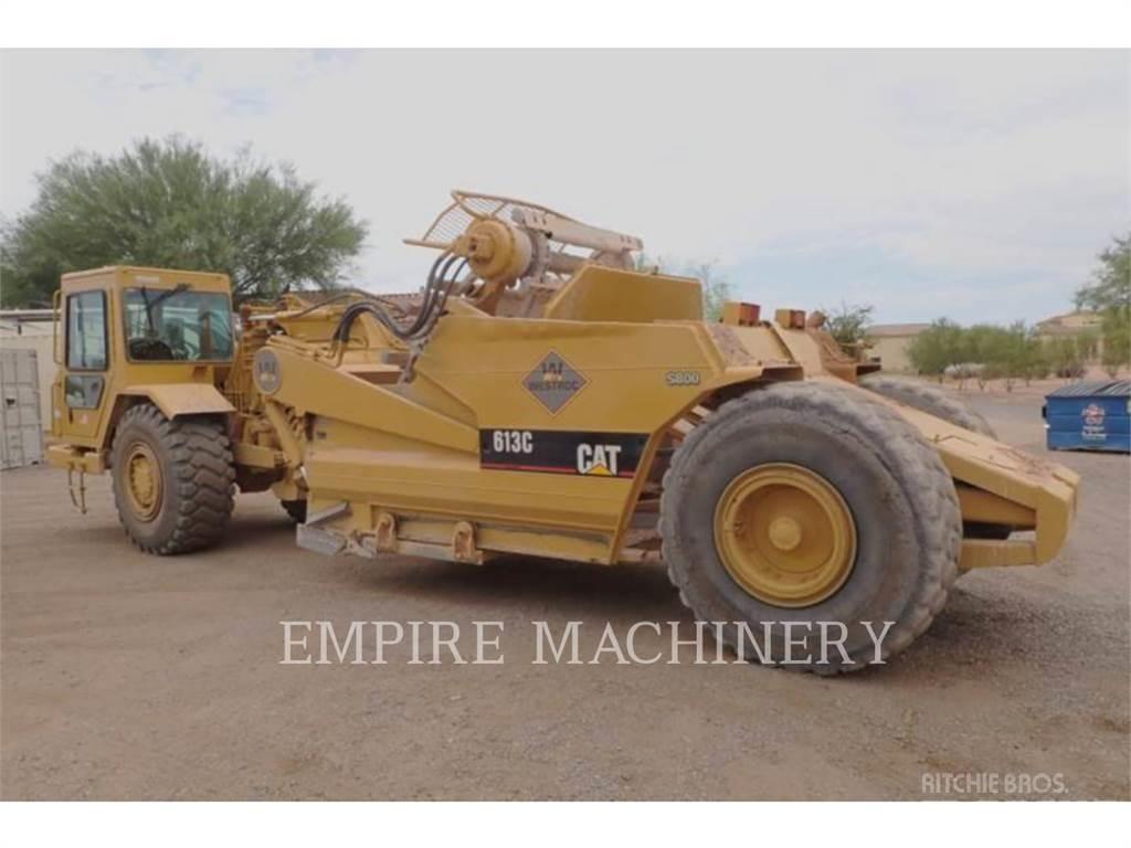 CAT 613C Veiskrape