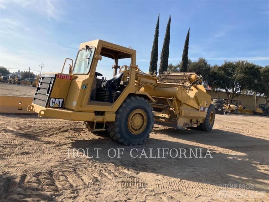CAT 613C II Veiskrape