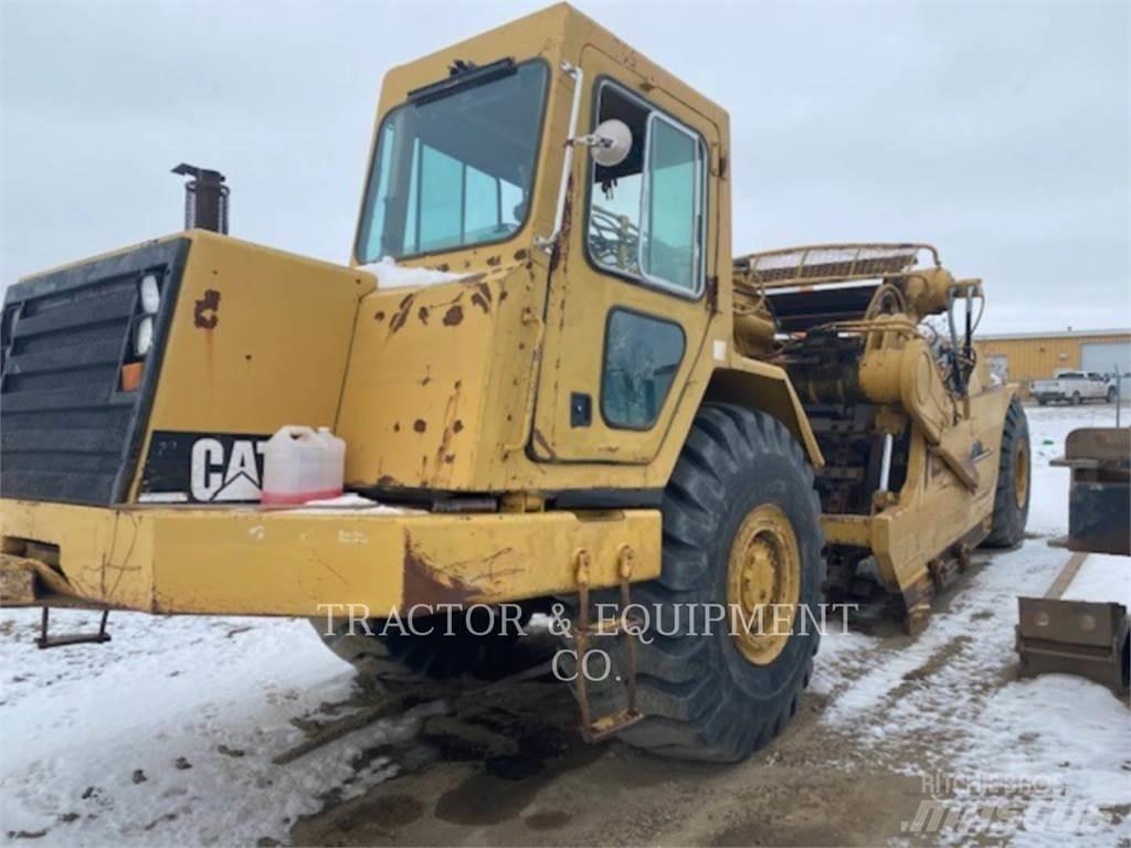 CAT 615C Veiskrape