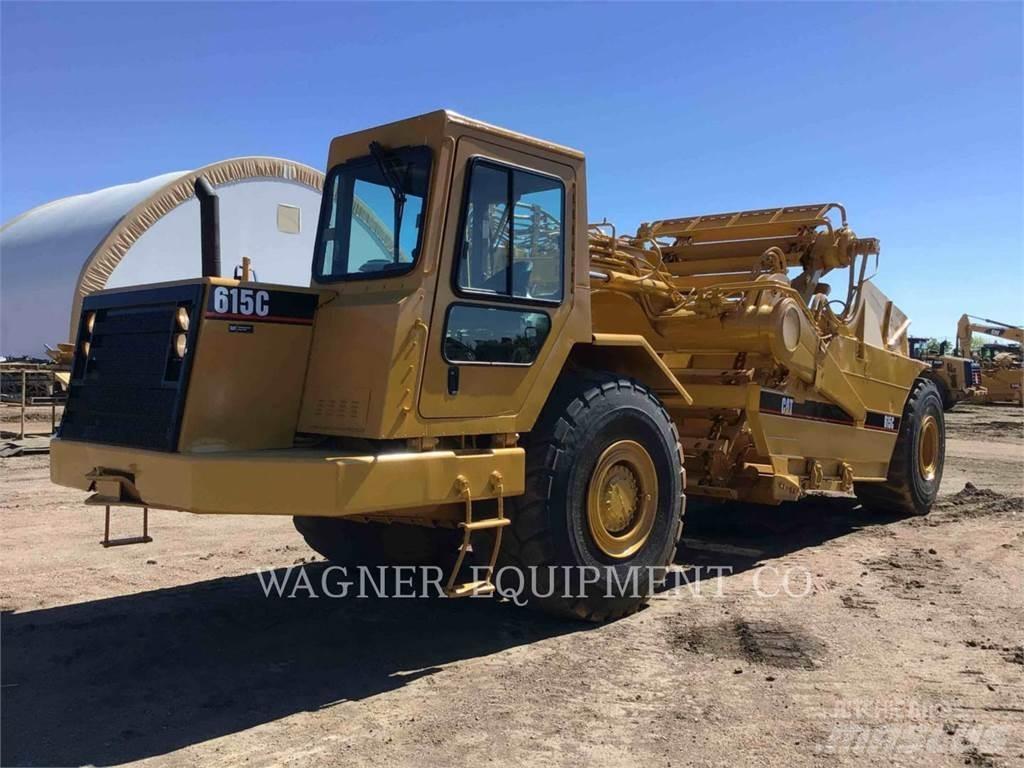 CAT 615C II Veiskrape