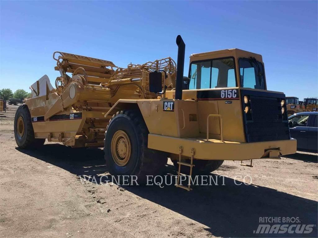 CAT 615C II Veiskrape