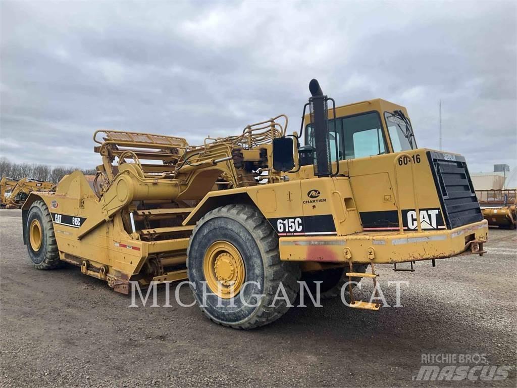 CAT 615CII A Veiskrape