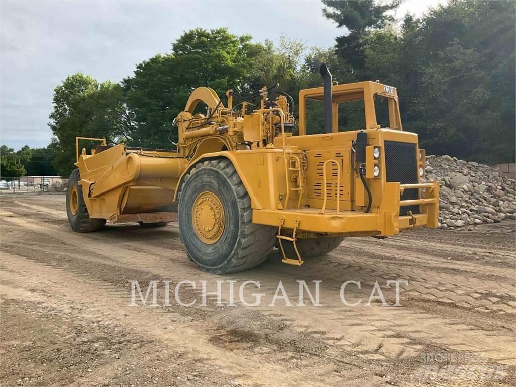 CAT 621E Veiskrape