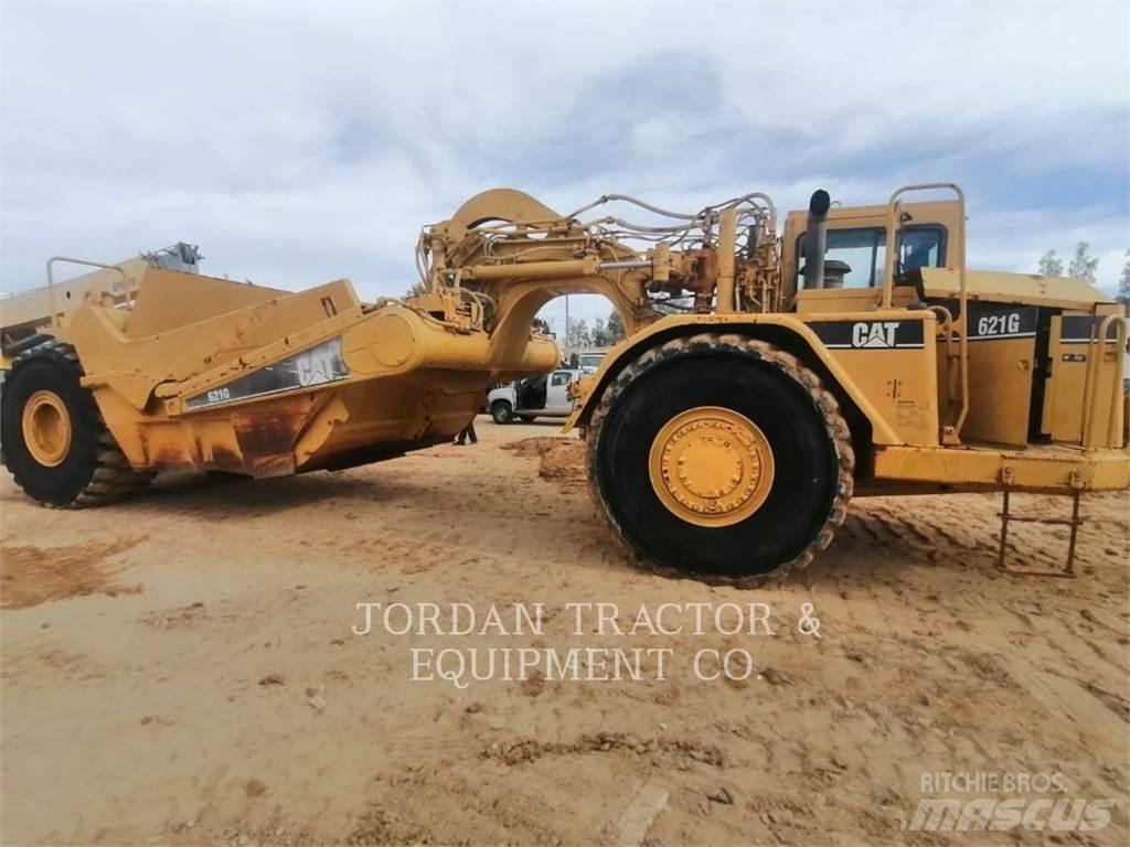 CAT 621G Veiskrape