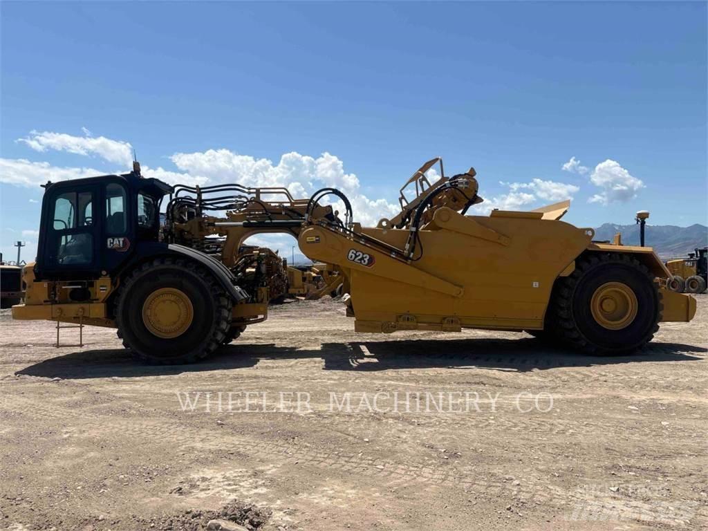 CAT 623 Veiskrape