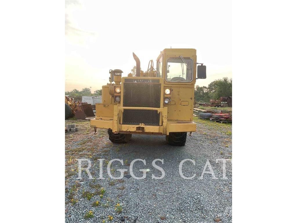 CAT 623B Veiskrape