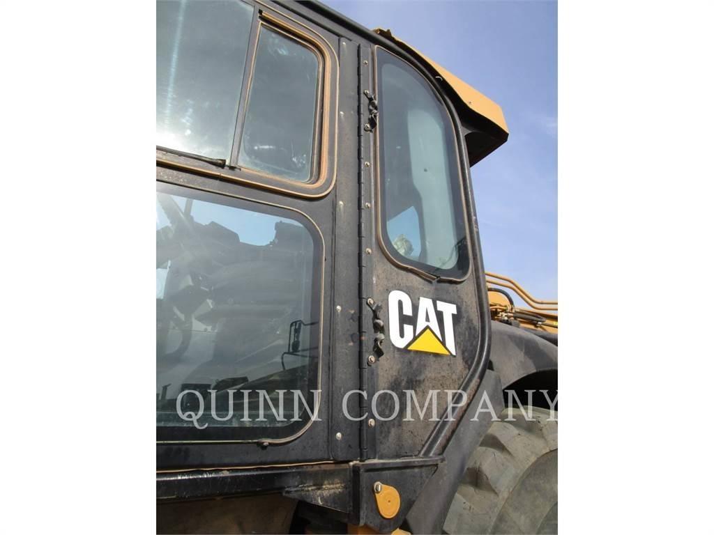 CAT 623H Veiskrape