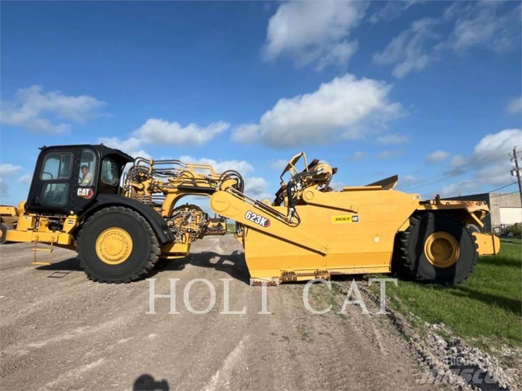 CAT 623K Veiskrape