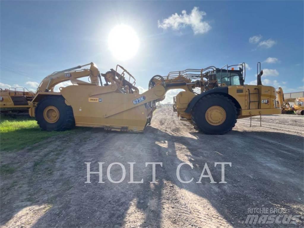 CAT 623K Veiskrape