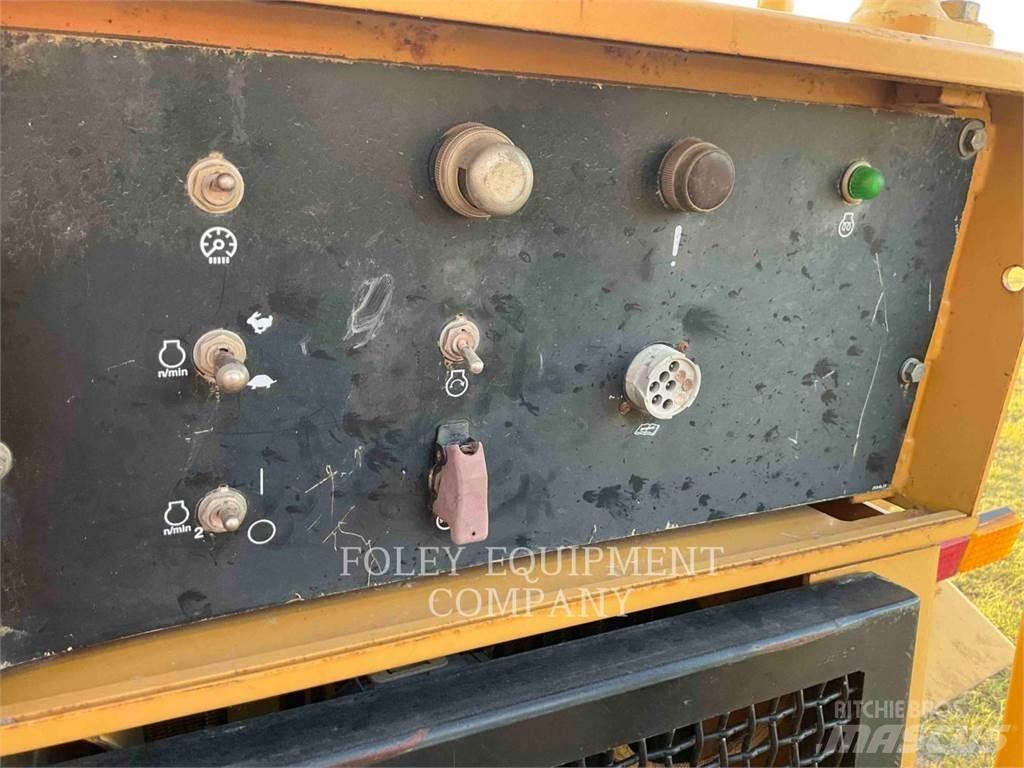 CAT 627G Veiskrape