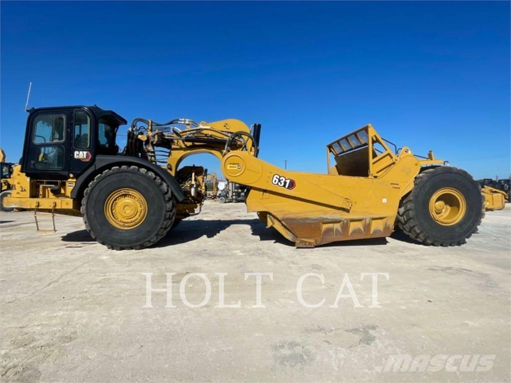 CAT 631 Veiskrape
