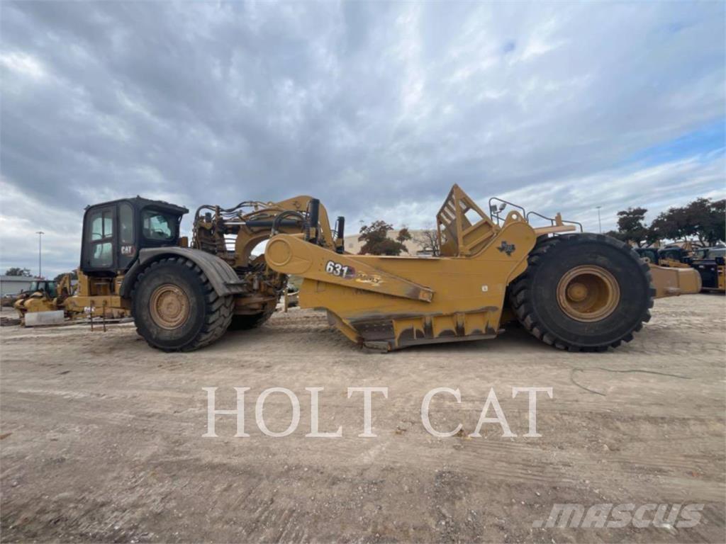 CAT 631 Veiskrape