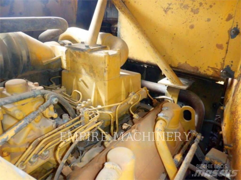 CAT 631D Veiskrape