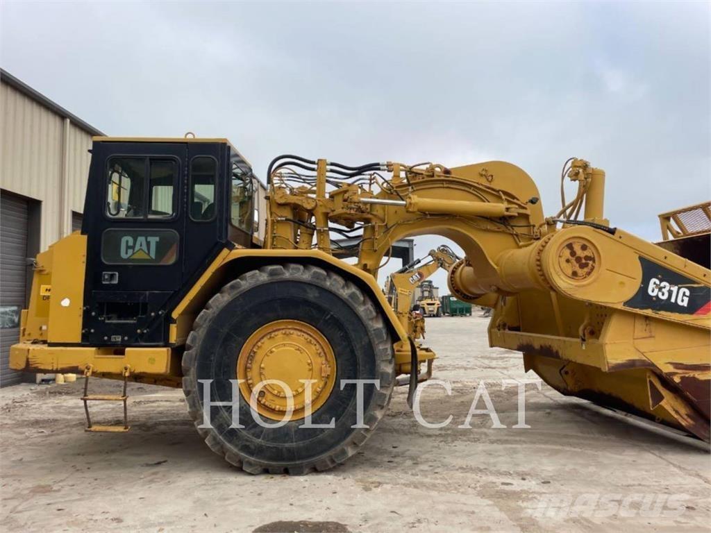 CAT 631G Veiskrape