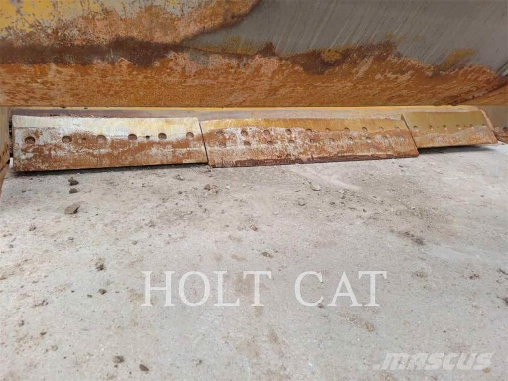 CAT 631K Veiskrape