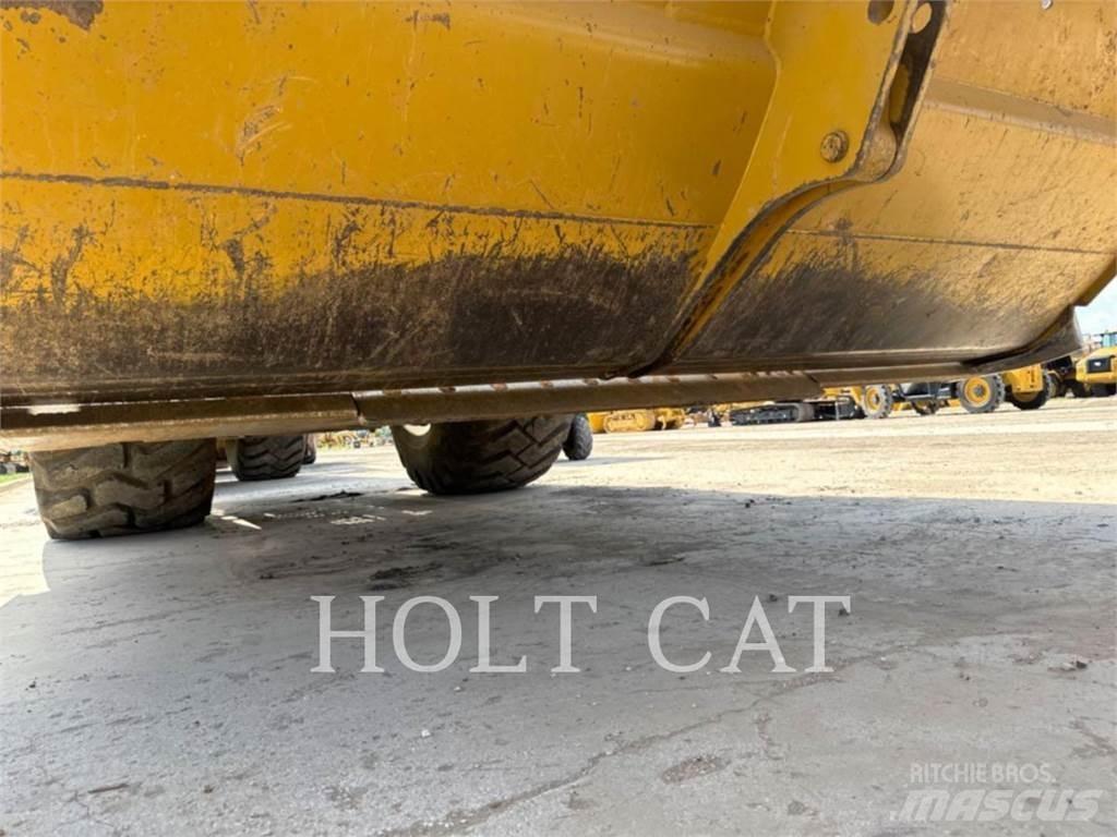 CAT 631K Veiskrape