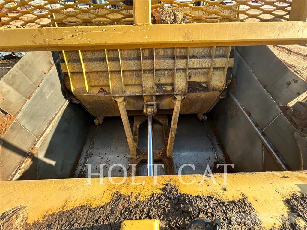 CAT 631K Veiskrape