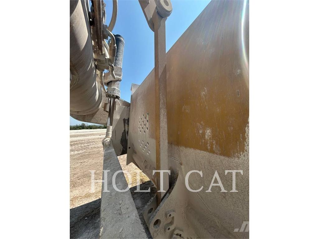CAT 631K Veiskrape