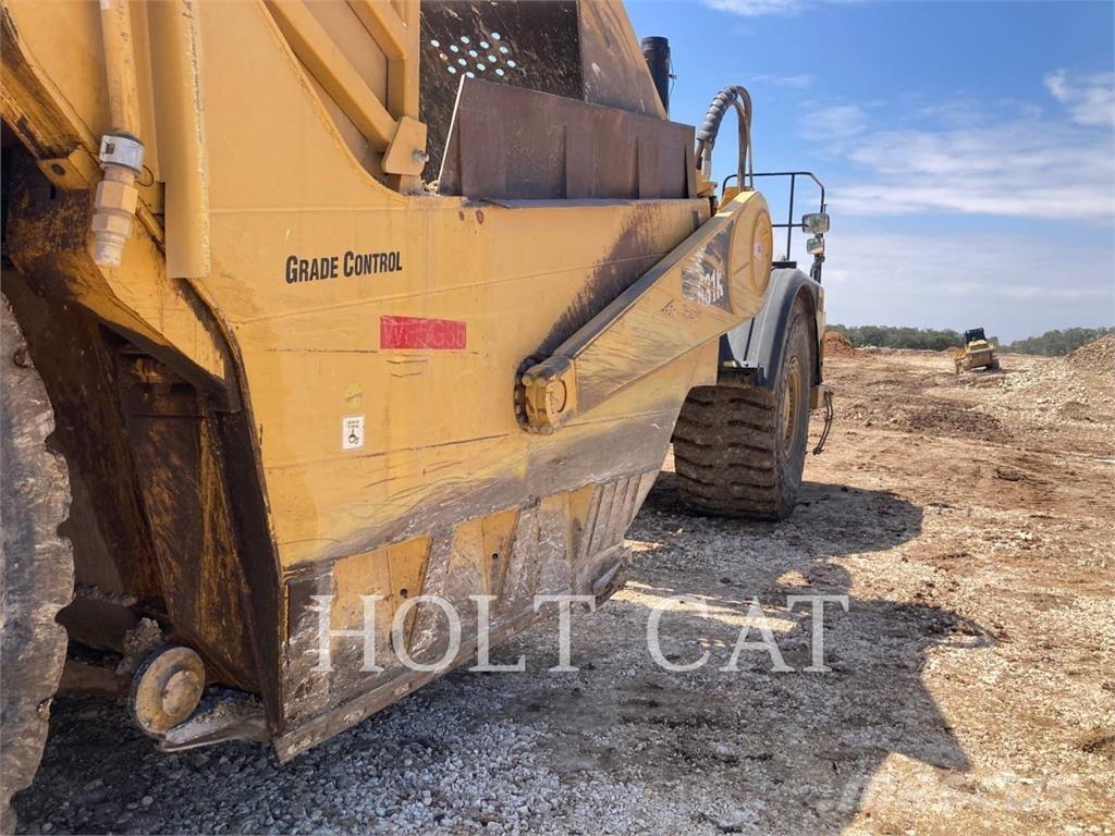 CAT 631K Veiskrape