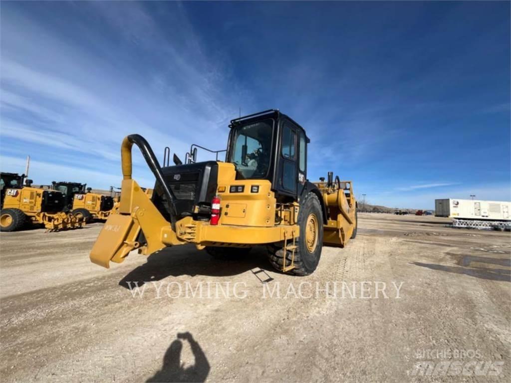 CAT 637 Veiskrape