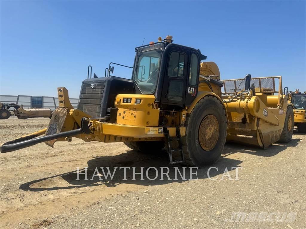 CAT 657 Veiskrape