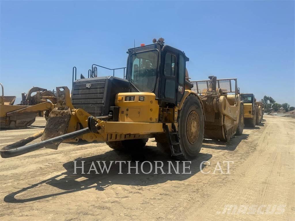 CAT 657 Veiskrape