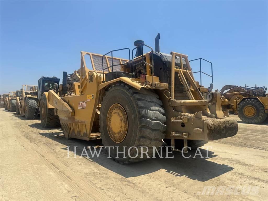 CAT 657 Veiskrape