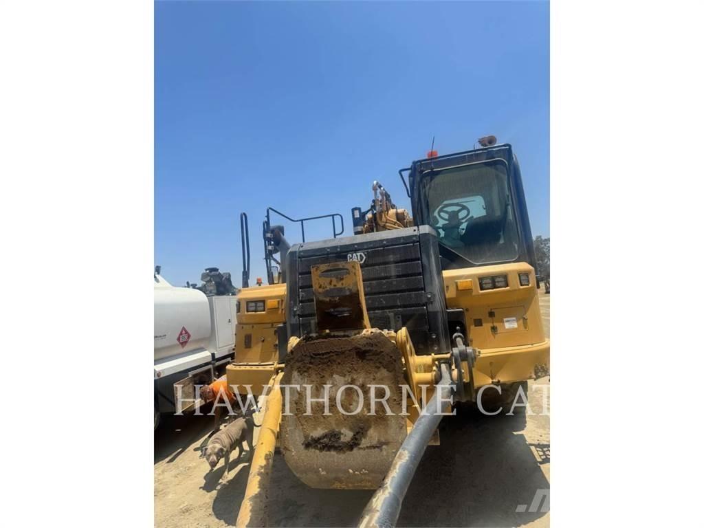 CAT 657 Veiskrape