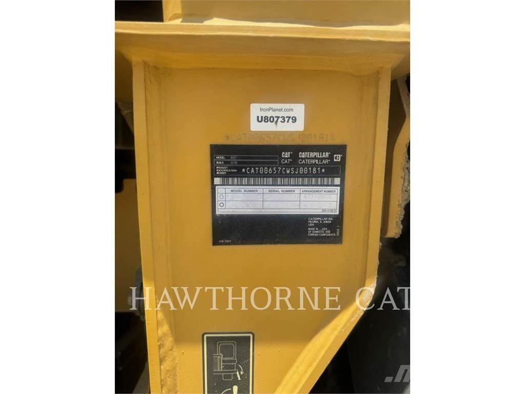 CAT 657 Veiskrape