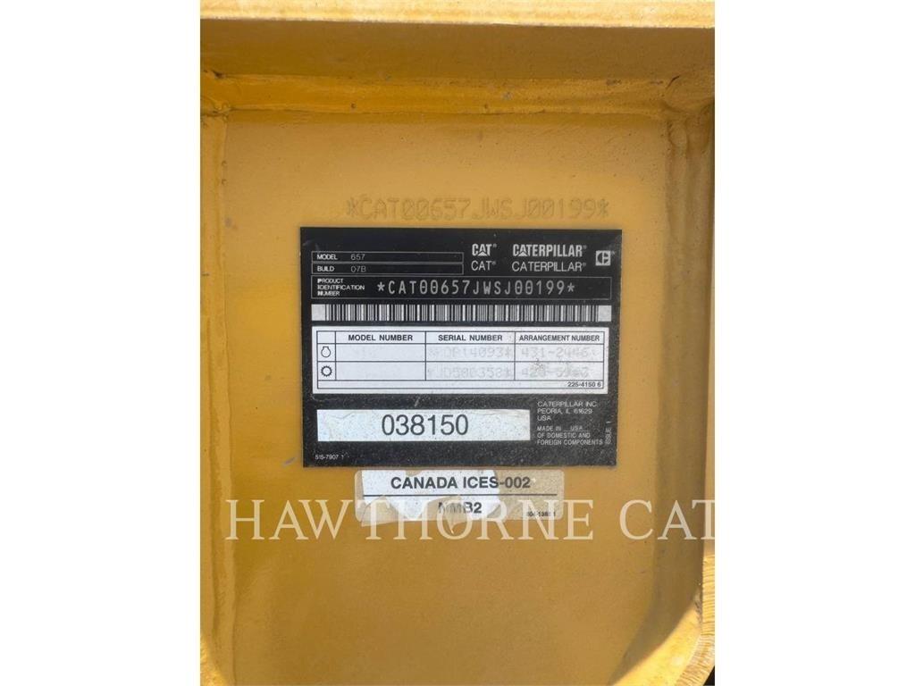 CAT 657 Veiskrape